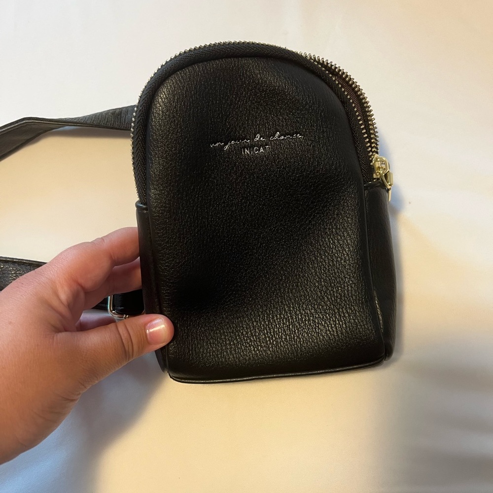 Crossbody bag